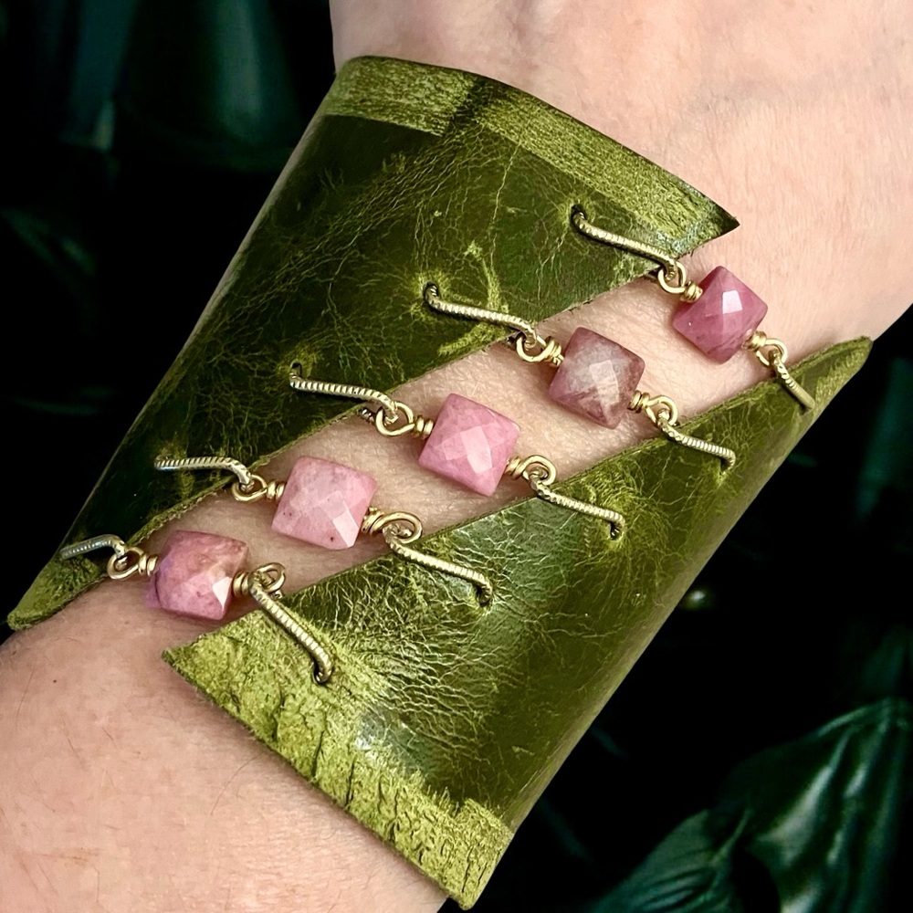 Distressed Leather Gemstone Cuff Bracelet - Picture 4 of 4